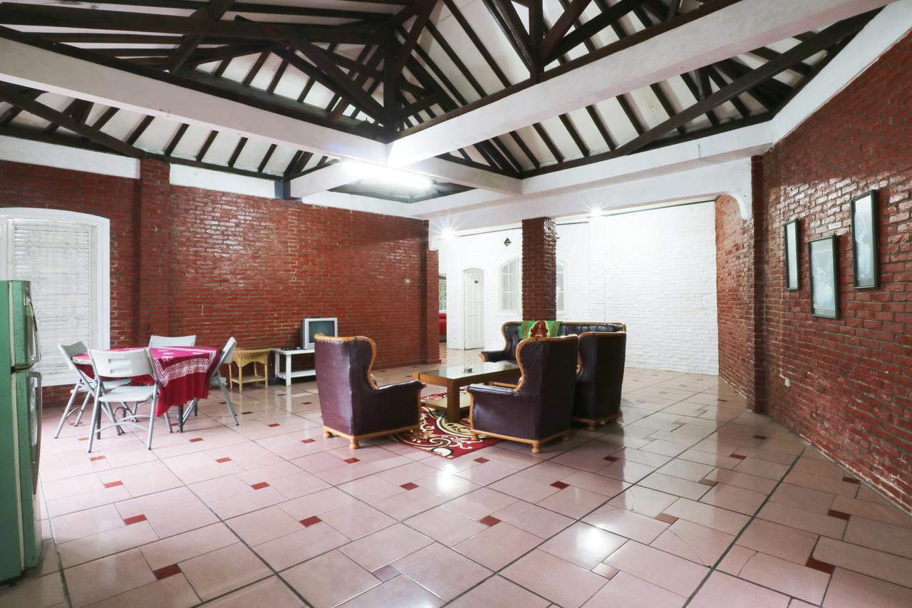 Villa Madani Paragajen Esterno foto