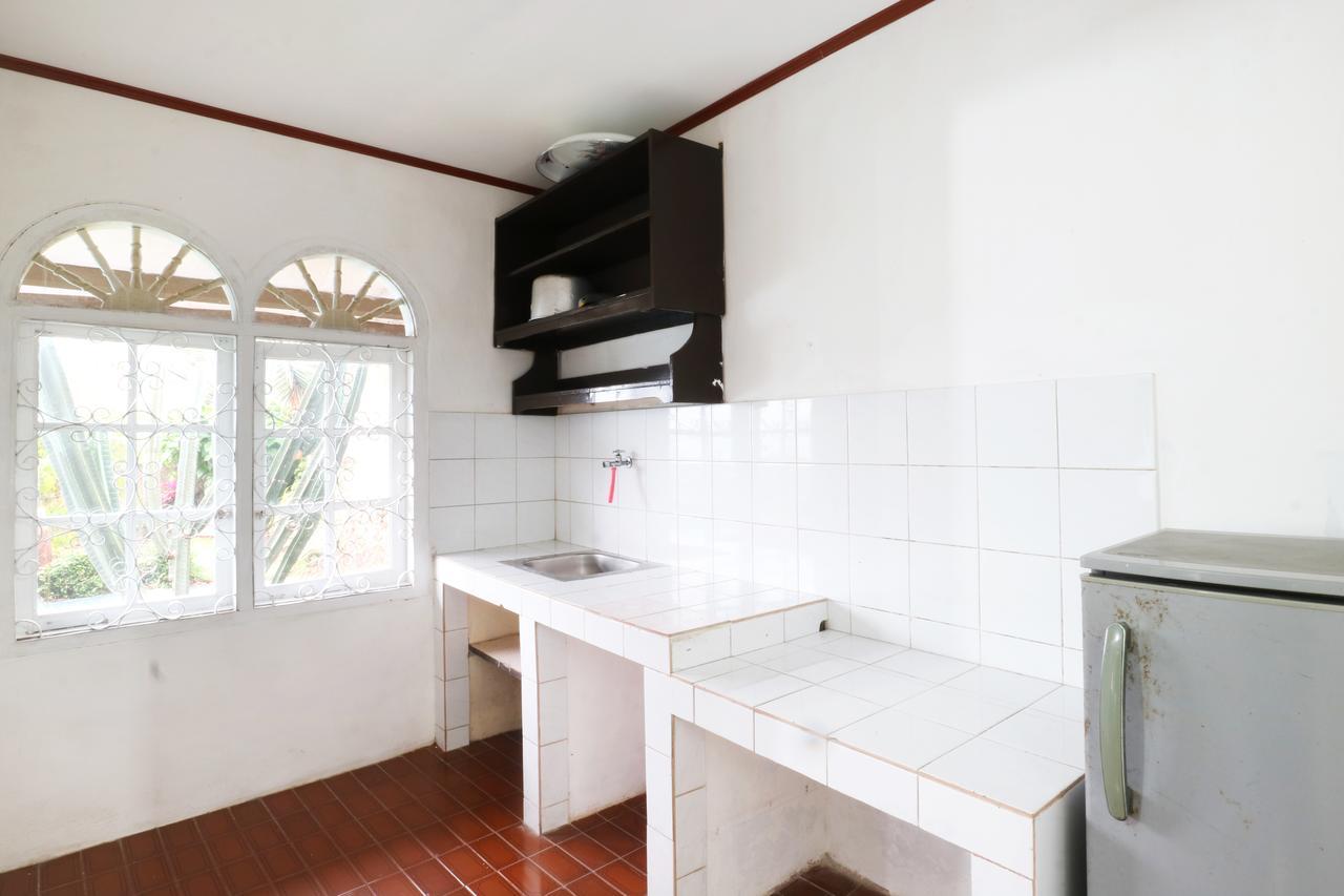 Villa Madani Paragajen Esterno foto